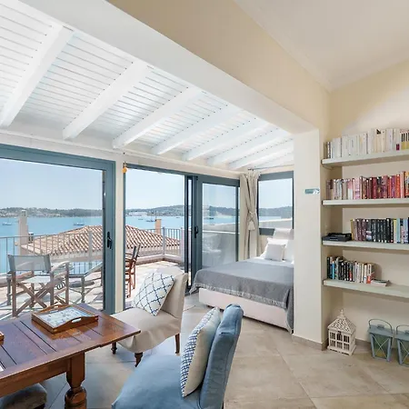 La Pausa * Πόρτο Χέλι